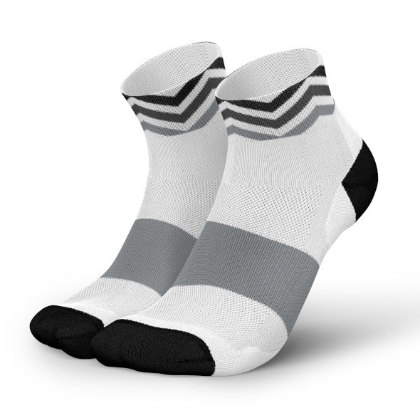 Skarpety Incylence Ultralight Waves Short White (Low Cut) biało-czarne