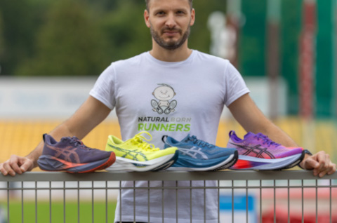 Asics Blast