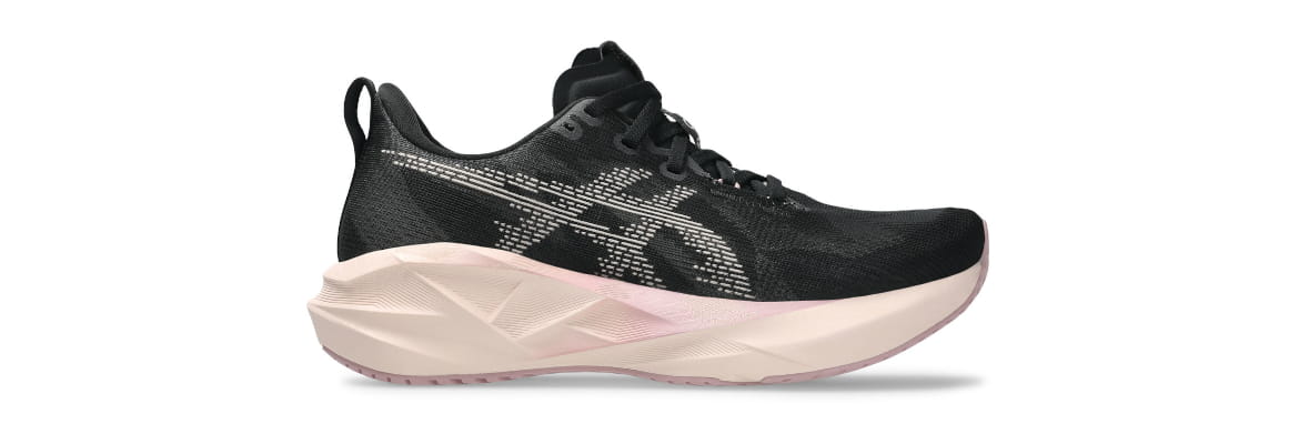 Buty damskie Asics Novablast 5 czarno-różowe - zdjęcie podeszwy środkowej