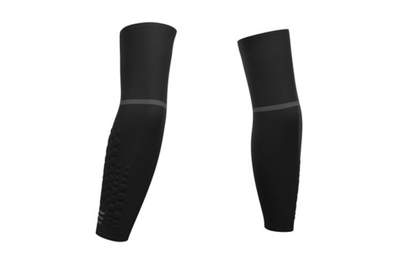 Rękawki Compressport ArmForce Ultralight czarne