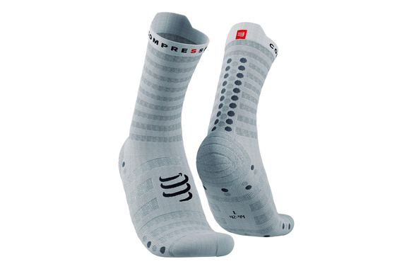 Skarpety Compressport Pro Racing Socks V4.0 Ultralight Run High (White / Alloy) białe