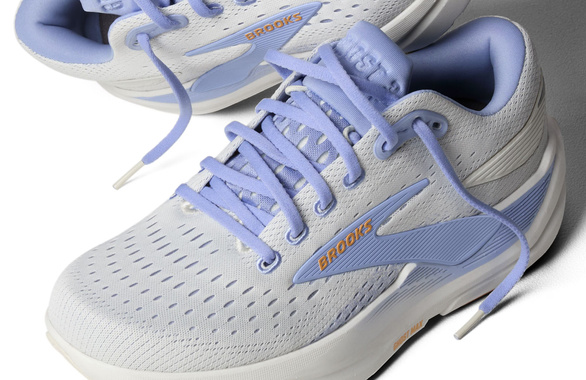 Buty Brooks Ghost Max 3 damskie beżowo-fioletowe AW25