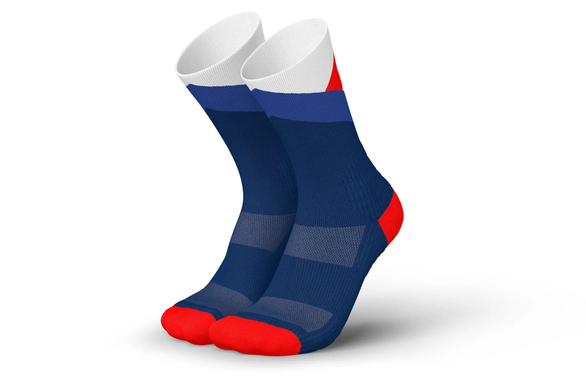 Skarpety Incylence Trail Summits Tricolore granatowo-biało-czerwone