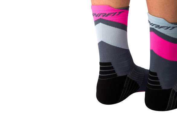 Skarpety Dynafit Ultra Mid Socks szaro-różowe