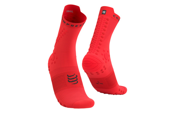 Skarpety Compressport Pro Racing Socks V4.0 Trail (Fluo Red / Black) czerwone