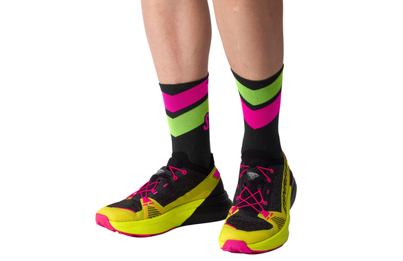 Skarpety Dynafit Ultra Crew Socks czarno-różowo-zielone