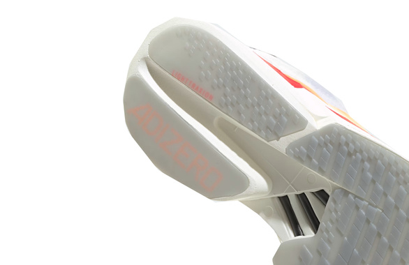 Buty Adidas Adizero Adios Pro 4 biało-pomarańczowo męskie SS26