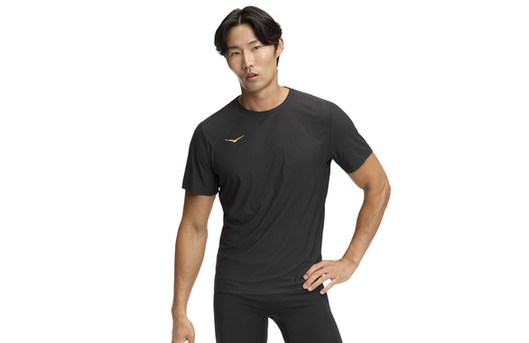 Koszulka Hoka Airolite Short Sleeve 2.0 czarno-złota męska 