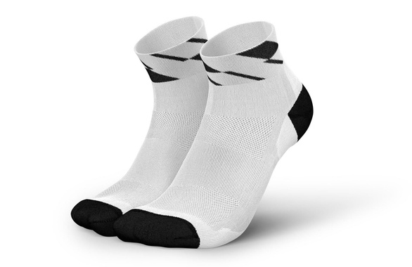 Skarpety Incylence Ultralight Angles Short White (Low Cut) biało-czarne