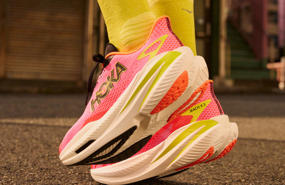 Buty Hoka Mach X3 damskie różowe (NNRS) AW25