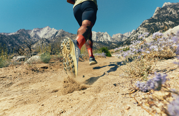 Buty Hoka Challenger Atr 8 Wide (na szerszą stopę) granatowe (FMP) męskie SS26