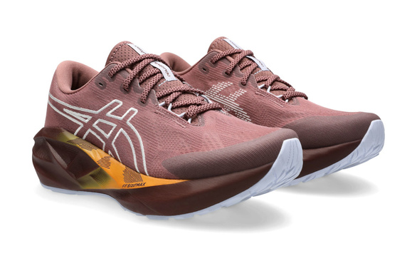Buty Asics Novablast 5 TR damskie ceglaste AW25