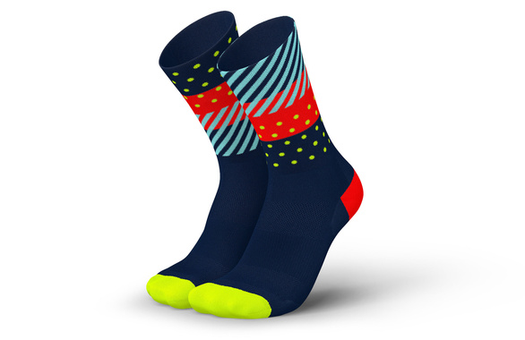 Skarpety Incylence Ultralight Wildness Navy Inferno (High Cut) granatowo-czerwone