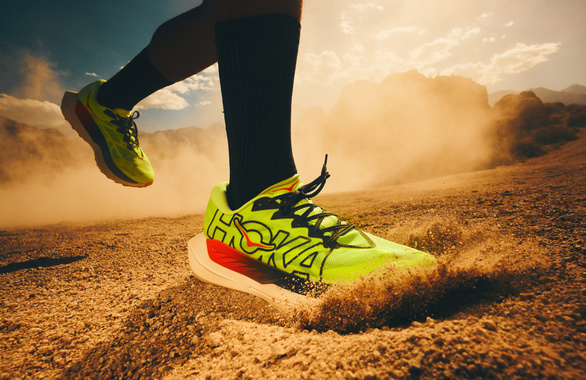 Buty Hoka Rocket X Trail żółto-czerwone męskie (NZN) SS26