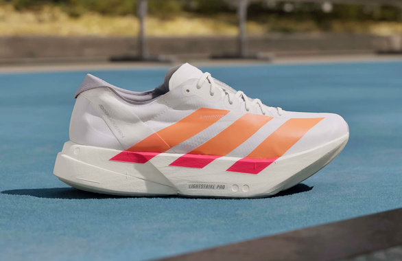 Buty Adidas Adizero Adios Pro 4 biało-pomarańczowo męskie SS26