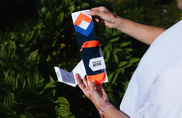 Skarpety Incylence Trail Summits Tricolore granatowo-biało-czerwone