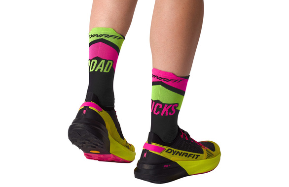 Skarpety Dynafit Ultra Crew Socks czarno-różowo-zielone