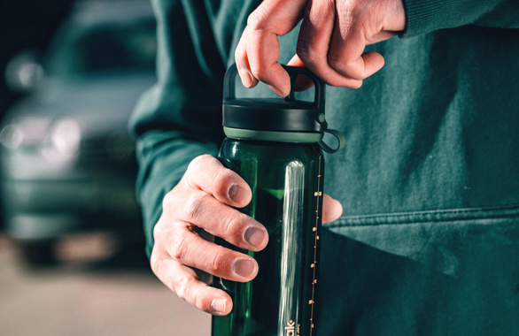 Butelka Hydrapak Recon Clip&Carry szara - 750 ml
