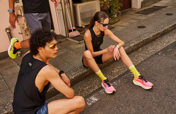 Buty Hoka Mach X3 damskie różowe (NNRS) AW25