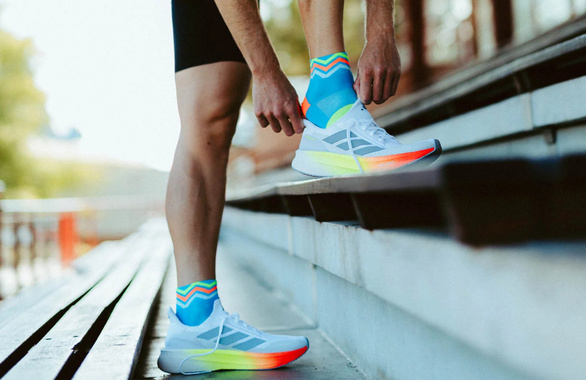 Skarpety Incylence Ultralight Waves Short Cyan Green (Low Cut) niebiesko-pomarańczowo-zielone
