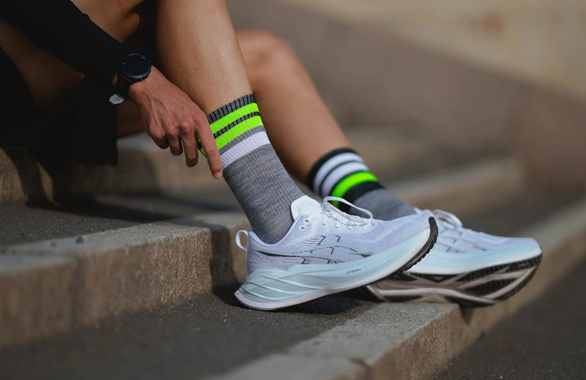 Skarpety Incylence Merino Strive Light Grey Neon Green (High Cut) szaro-czarno-zielone