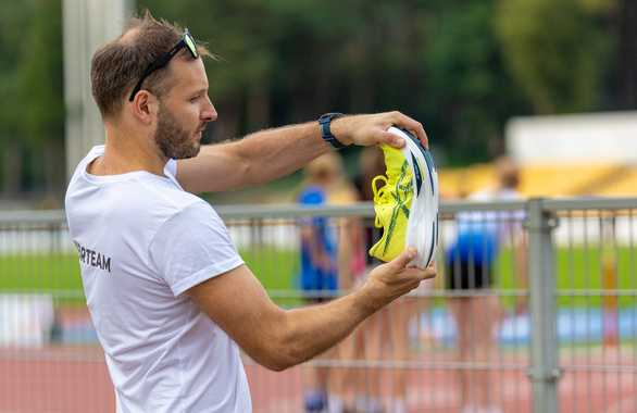 Buty Asics Sonicblast żółte męskie AW25