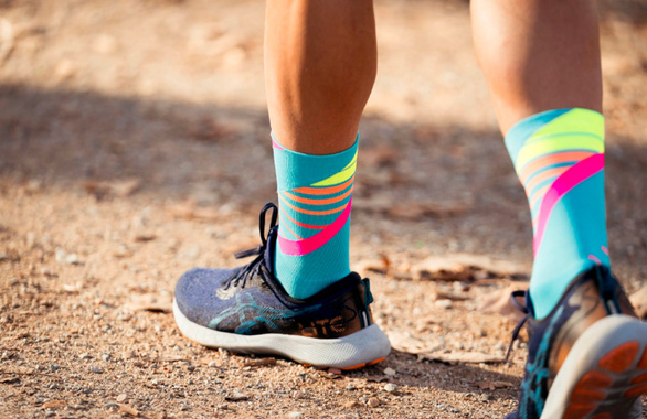 Skarpety Incylence Running Ladders Blue Pink (High Cut) niebiesko-różowe