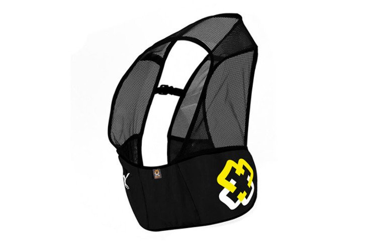 arch max hydration vest