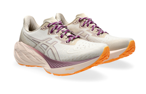 Buty Asics Novablast 4 TR damskie beżowo-jasnoróżowe AW24