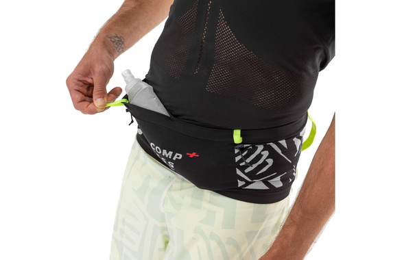 Pas do biegania Compressport Free Belt Pro czarno-biały