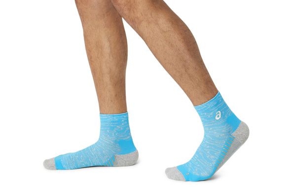 Skarpety Asics Performance Run Socks Quarter niebieskie